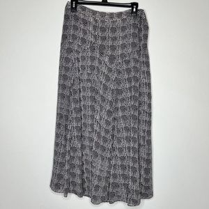 Cabi Chloe Skirt Black‎ Beige Print Style 546 Size 4 Double Layer Long Side Zip